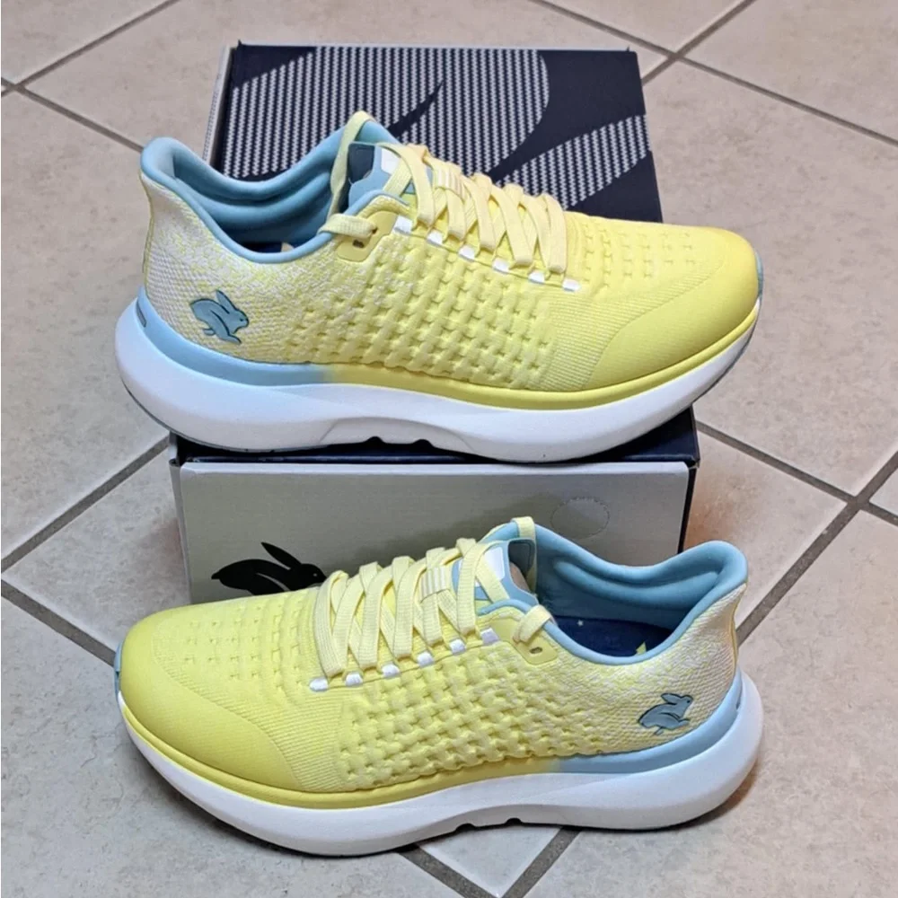 Rabbit "Dream Chaser" running shoes yellow and blue - Wmns sz 8 - Picture 1 of 11